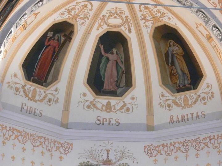 Jaujac - Eglise St Bonnet, fresques intérieures ©OTASV